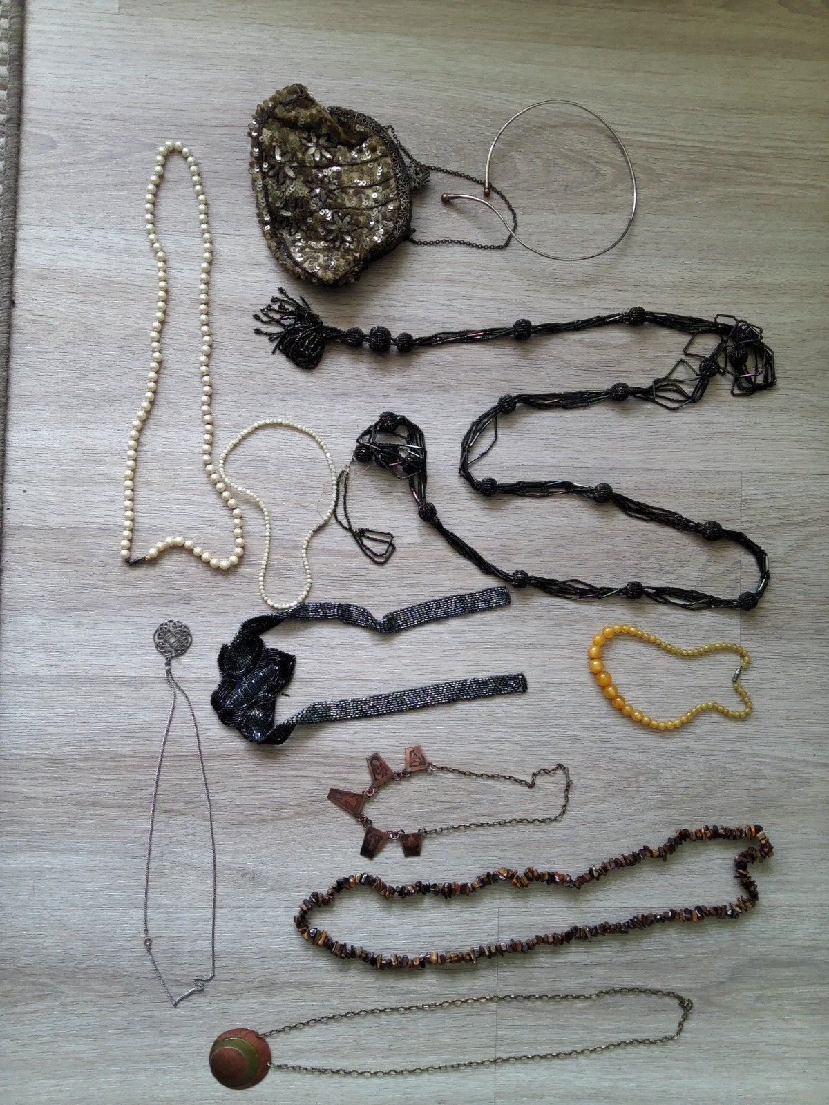 Kralen, vintage halskettingen, oud tasje., Ophalen, Overige materialen, Overige typen