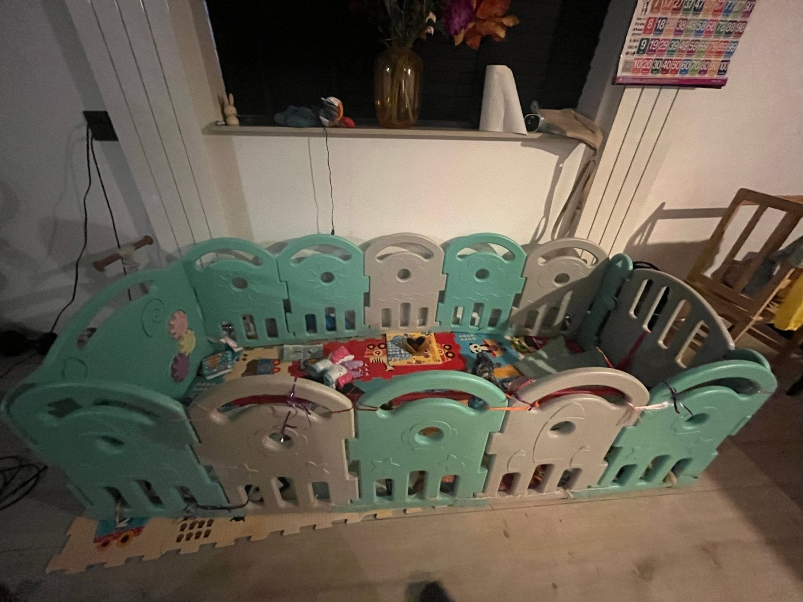 Grote uitbreidbare babybox/speelhek - Zo goed als nieuw, Kinderen en Baby's, Ophalen of Verzenden, Zo goed als nieuw, Overige vormen