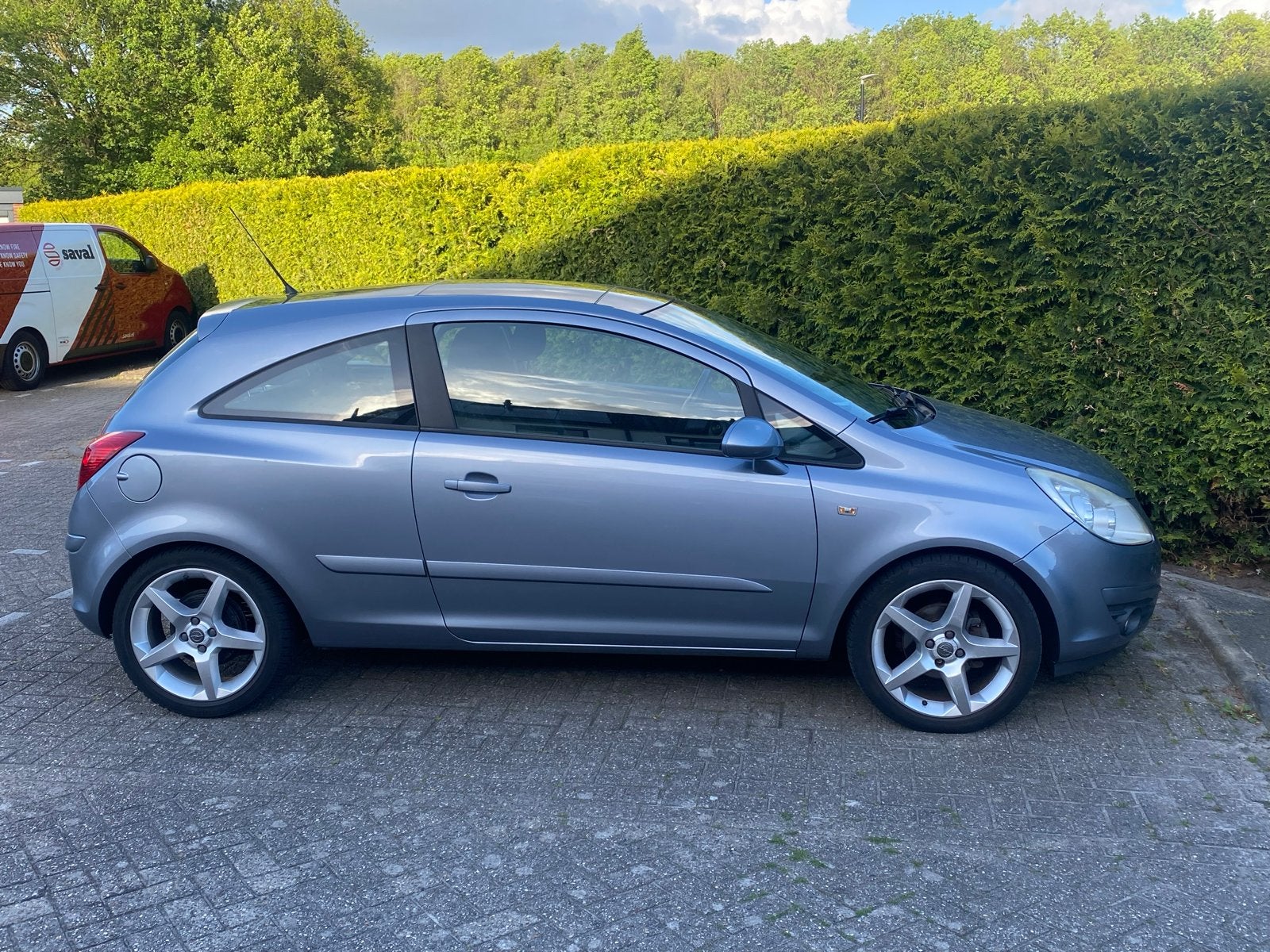 Opel Corsa 2008 Grijs 16V sport, 1364 cc, Particulier, Zilver of Grijs, Corsa