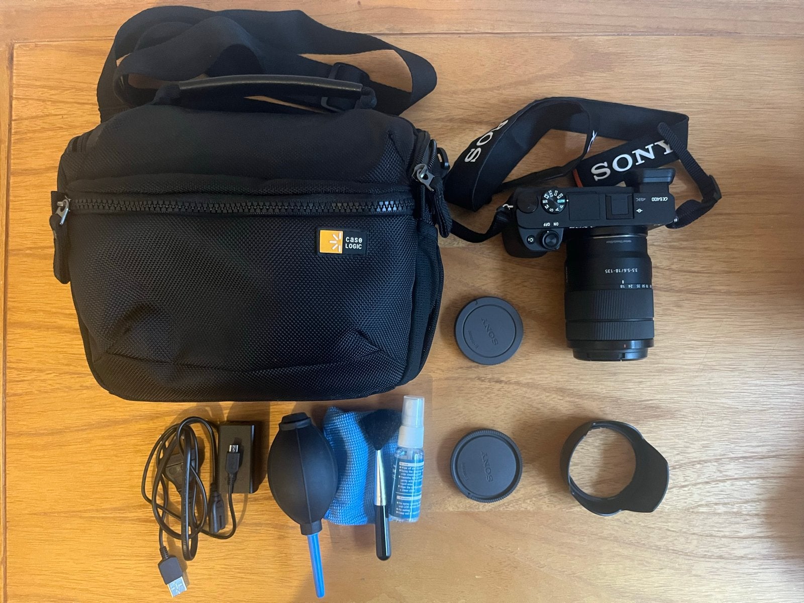Sony Alpha a6400 systeemcamera met 18-135mm lens + accessoir, Audio, Tv en Foto, Ophalen, Beeldstabilisatie, Zo goed als nieuw