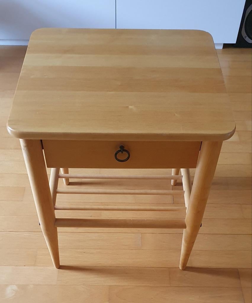 Twee design Ikea nachtkastjes, Ophalen, Gebruikt, Minder dan 45 cm, Minder dan 55 cm