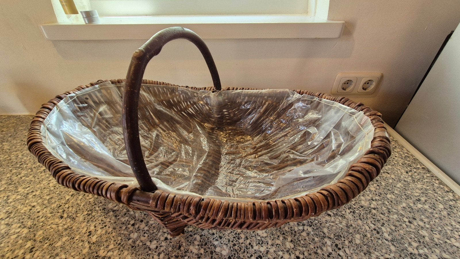 Gevlochten rieten mand met handvat - 62x36 cm, Ophalen of Verzenden