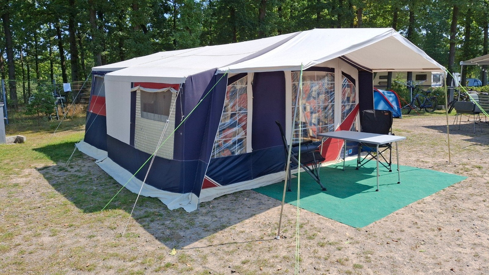Jamet Arizona vouwwagen met fietsenrek, keuken etc, Caravans en Kamperen, Ophalen, Gebruikt