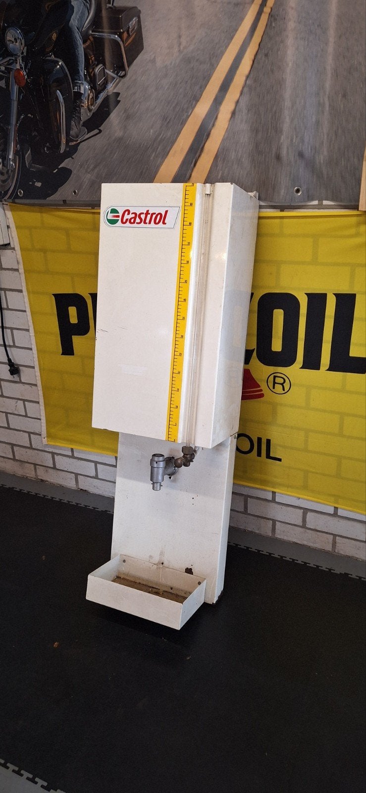 Castrol oliebar olie dispencer, Ophalen, Gebruikt