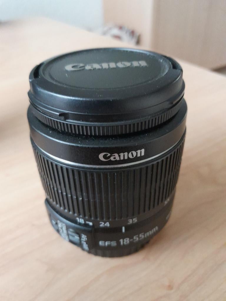 Canon lens 18 - 55mm, Ophalen of Verzenden, Zo goed als nieuw, Standaardlens, Zoom