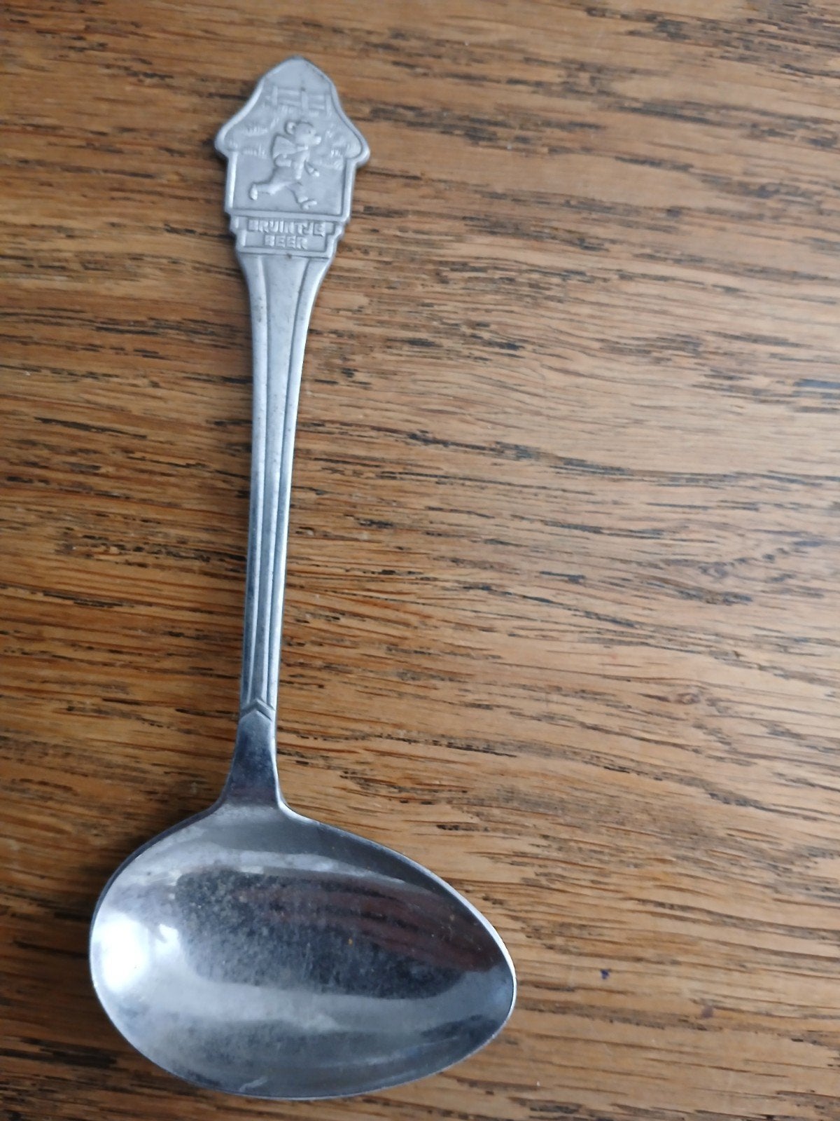 bruintje beer sola, Ophalen