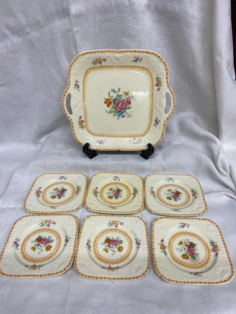 Prachtig uniek Engels vintage porseleinen gebakstel, Antiek en Kunst, Antiek | Servies compleet, Ophalen of Verzenden