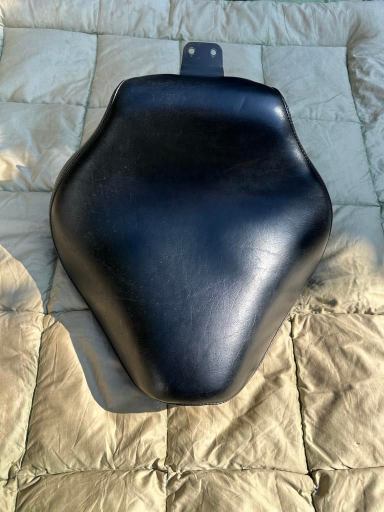 Zadel Yamaha Dragstar 1100, Motoren, Ophalen of Verzenden, Gebruikt