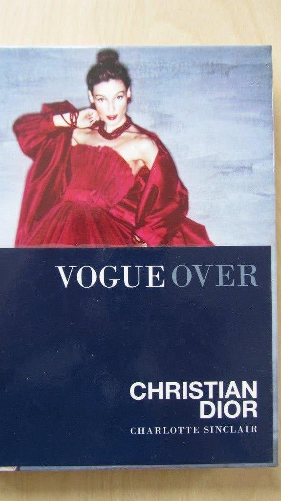 Vogue over Christian Dior, Boeken, Mode, Ophalen of Verzenden, Zo goed als nieuw, Mode algemeen