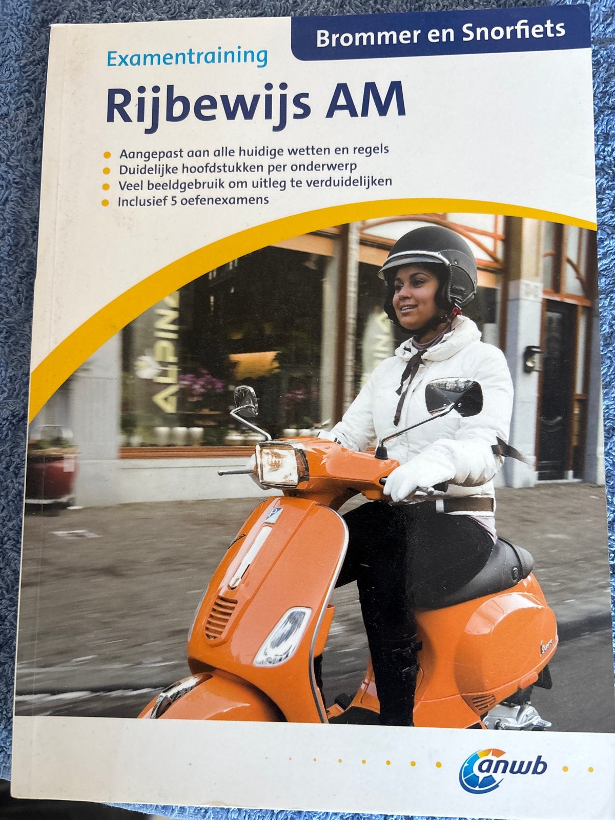 Examentraining Rijbewijs AM Brommer en Snorfiets ANWB, Boeken, Studieboeken en Cursussen, Ophalen of Verzenden, Zo goed als nieuw