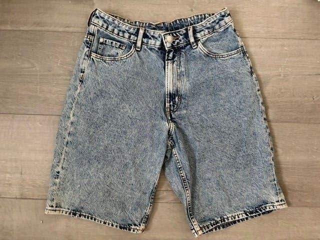 Denim Short - Loose Fit H&M - Maat 164 - Lichtblauw, Kinderen en Baby's, Kinderkleding | Maat 164, Broek, H&M, Ophalen of Verzenden