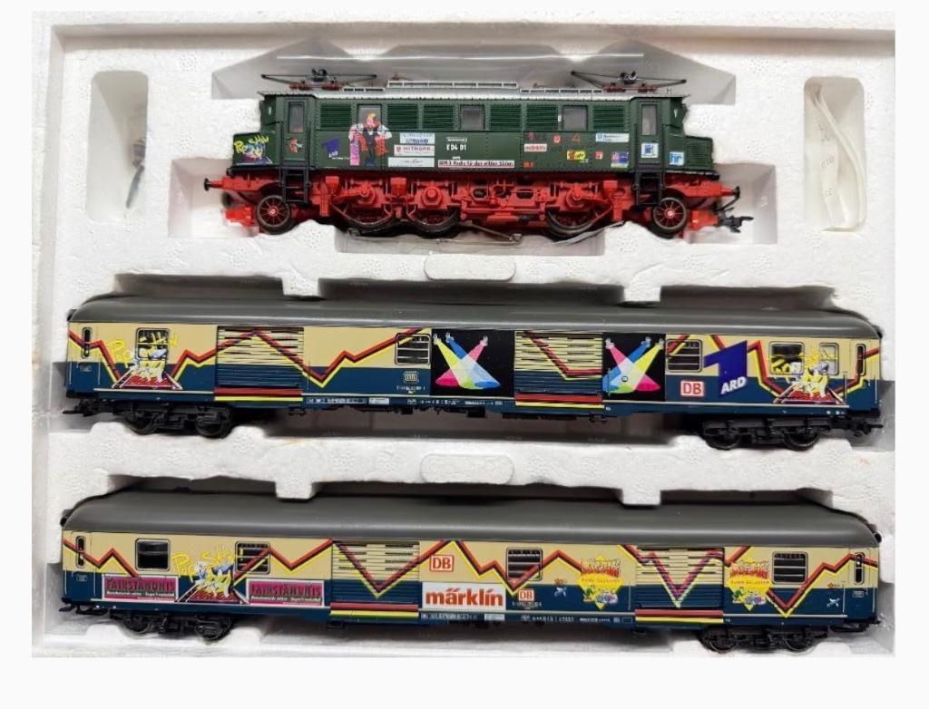 Marklin 2872 DB Poptrain BR E 04 en 2 rijtuigen DIGITAAL, Hobby en Vrije tijd, Modeltreinen | H0, Ophalen, Wisselstroom, Treinset