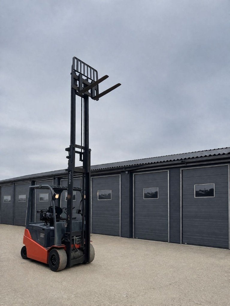 Toyota 8FBMT35 Elektrische Heftruck 3.5 Ton Triplex 5M 2015, Toyota 8FBMT35, Gebruikt, Ophalen of Verzenden, Ian@roos-marine.nl