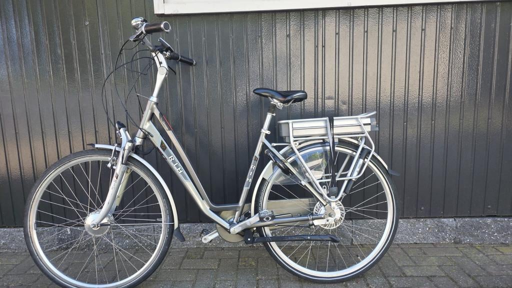 Rih Omega e-bike. framemaat 49, recent serviced, rijklaar, Fietsen en Brommers, Elektrische fietsen, Gebruikt, 51 tot 55 cm, 30 tot 50 km per accu