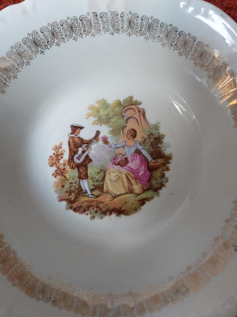 diepe schaal van het merk Winterling Schwarzenbach Bavaria, Antiek en Kunst, Antiek | Schalen, Ophalen