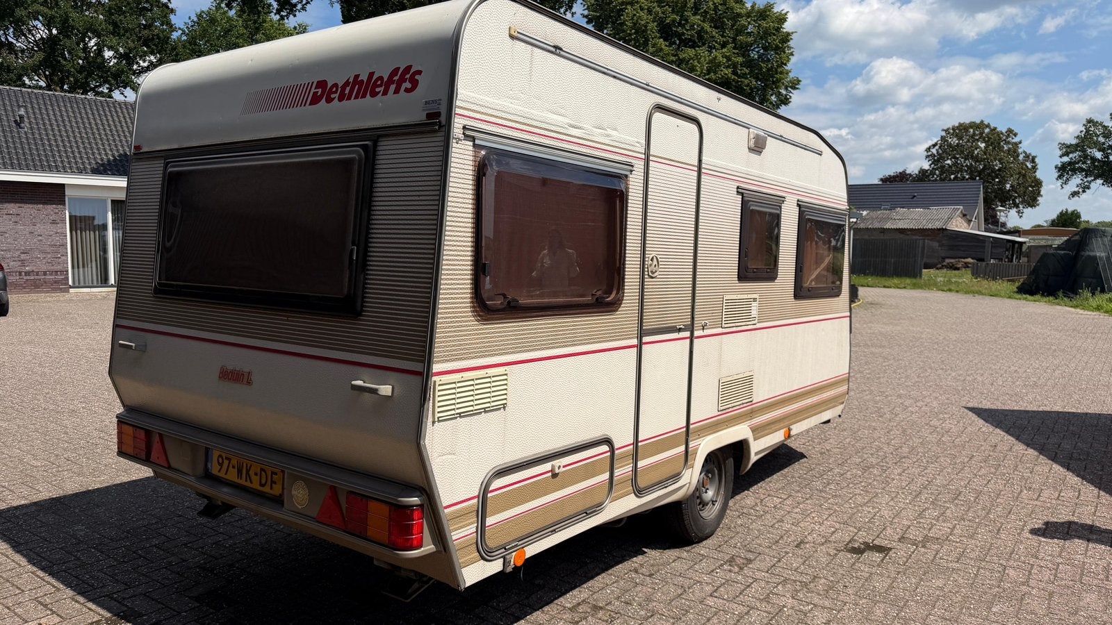 Caravan Dethleffs Beduin L uit 1994, Caravans en Kamperen, Caravans, Particulier, tot en met 4, 750 - 1000 kg, Treinzit, Dethleffs