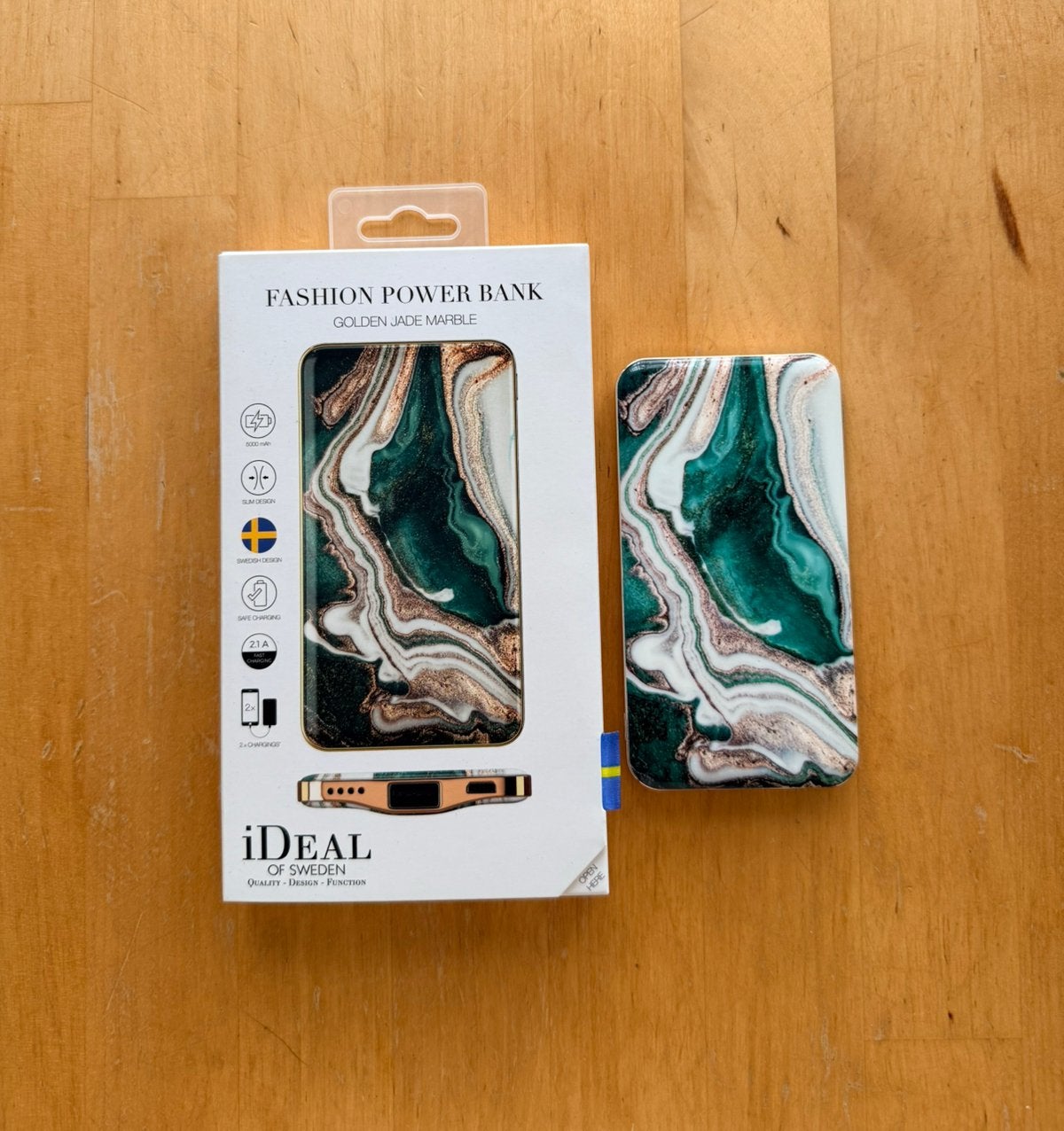 Ideal of Sweden Powerbank, Ophalen of Verzenden, Gebruikt