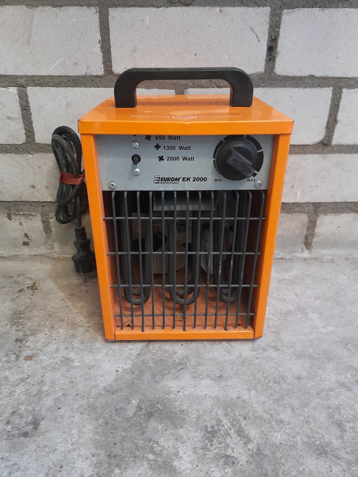 Eurom EK 2000 elektrische kachel - 2000 Watt, Gebruikt, Tafel- of Grondventilator, Verwarmen, Minder dan 60 m³