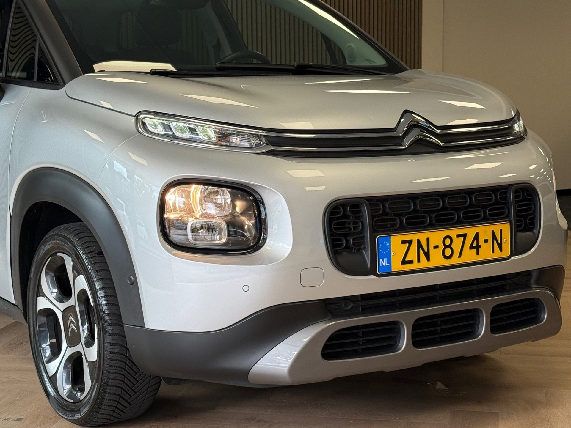 Citroen C3 Aircross 1.2 PureTech S&S Business NAVI LED CRUIS, Auto's, Dealer onderhouden, Gebruikt, 1199 cc, Origineel Nederlands