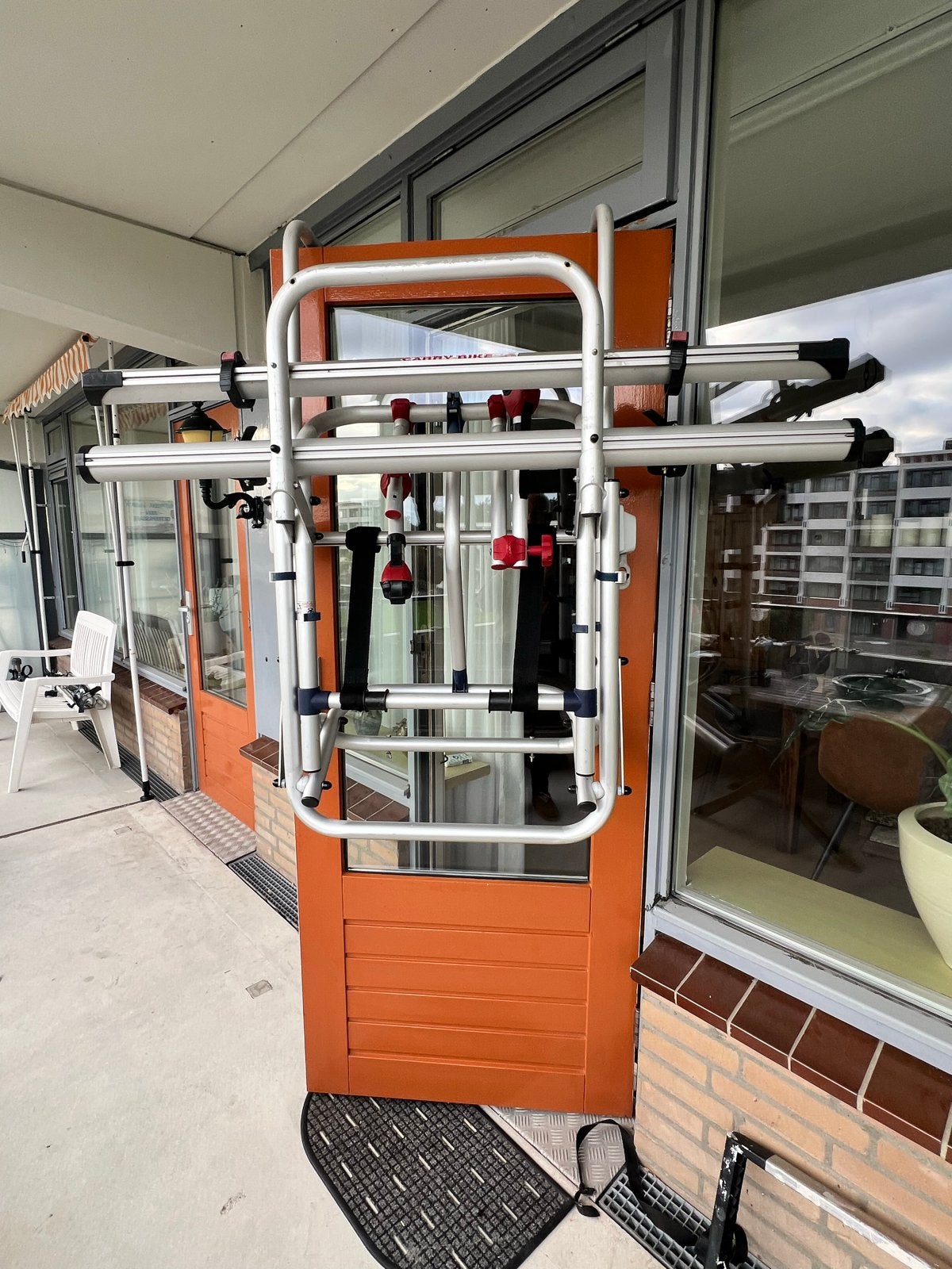 Fietsendrager Lift - Verlaagbaar tot 77 cm, 60 kg draagkrach, Achterklepdrager, Gebruikt, Ophalen of Verzenden, 2 fietsen