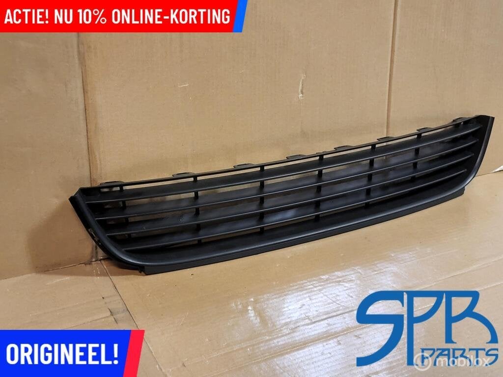 BUMPERROOSTER MIDDEN VOORBUMPER GOLF 6 VI PLUS 09-13 GRILLE, Gebruikt, VOLKSWAGEN, Volkswagen, Ophalen of Verzenden