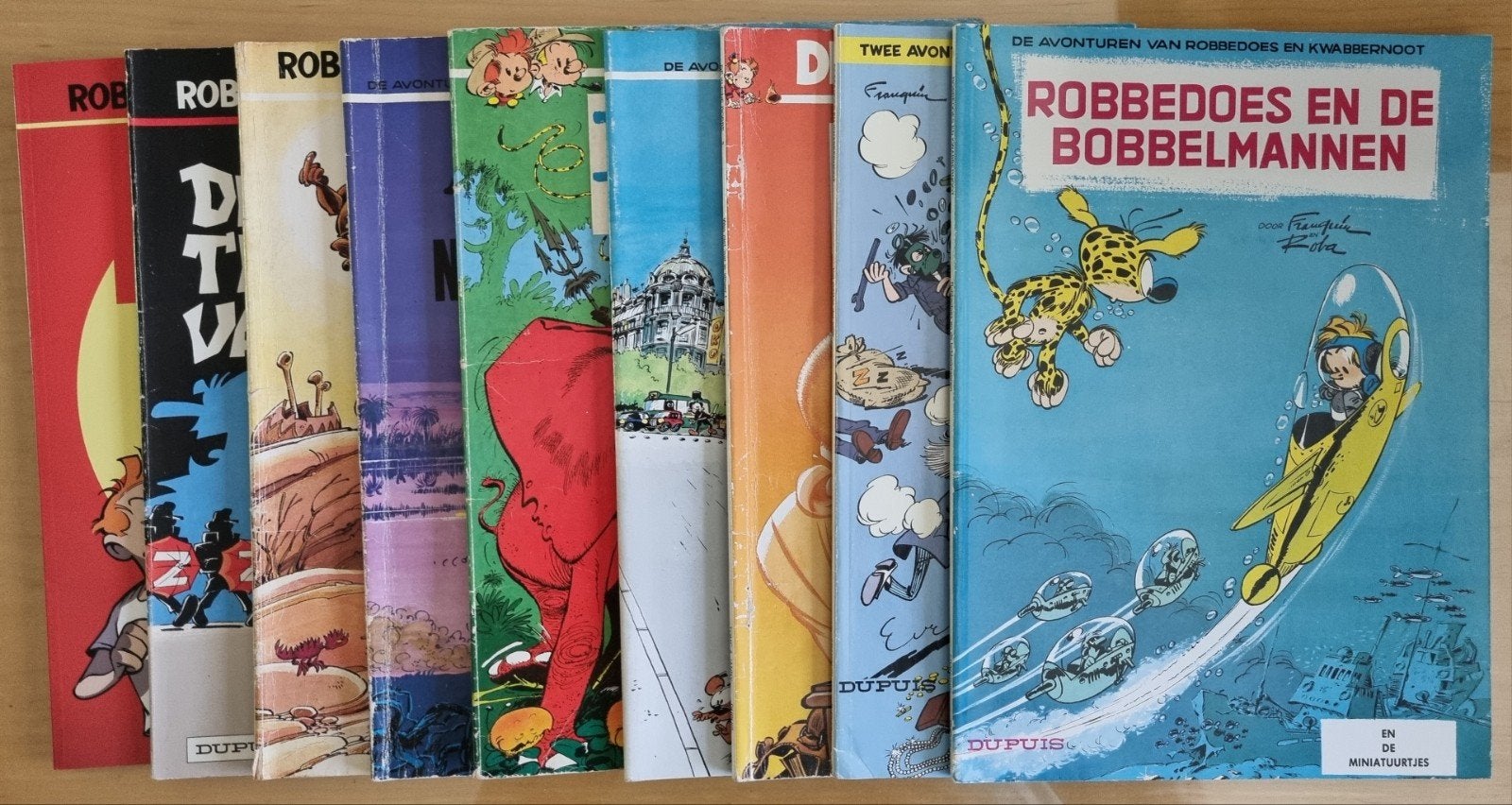 Robbedoes en Kwabbernoot bundel (9x), Meerdere stripboeken, Ophalen of Verzenden, Gelezen