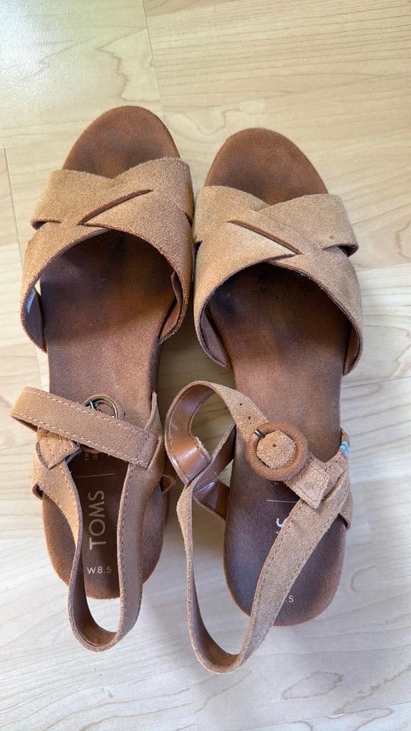 Toms sleehakken 39, Ophalen of Verzenden, Zo goed als nieuw, Blauw, Sandalen of Muiltjes