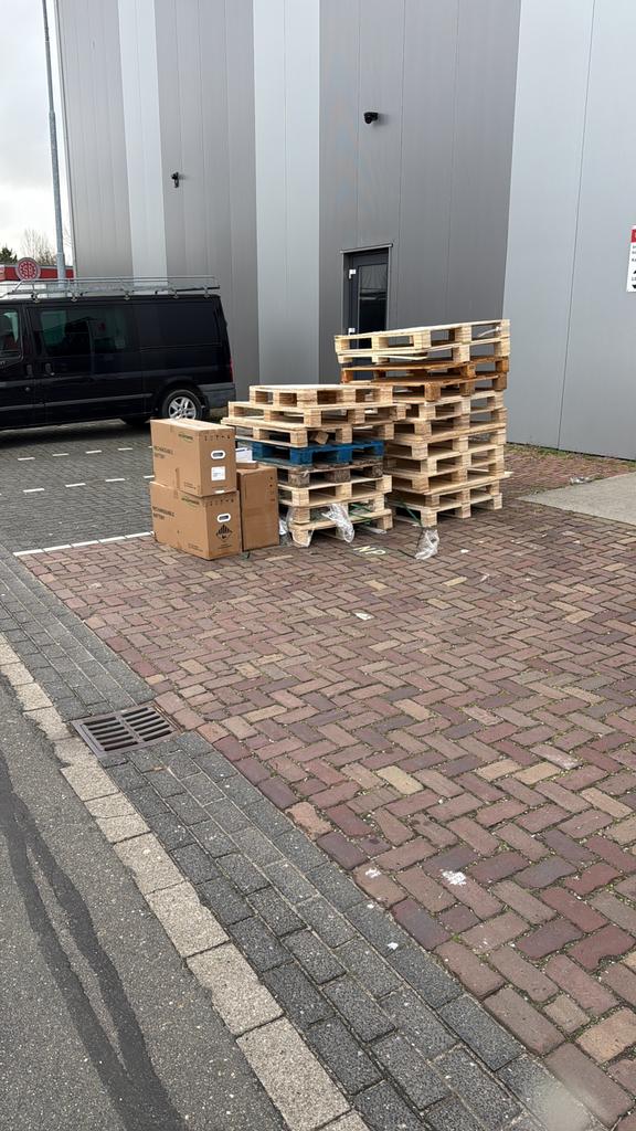 Pallets gratis af te halen, Ophalen, Zo goed als nieuw, Pallet, Minder dan 200 cm