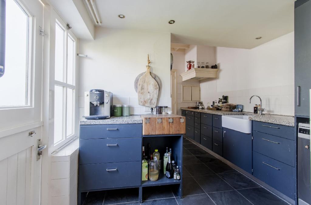 Authentiek terazzo/granito keukenblad, Ophalen, Gebruikt, Blauw, Hoekkeuken