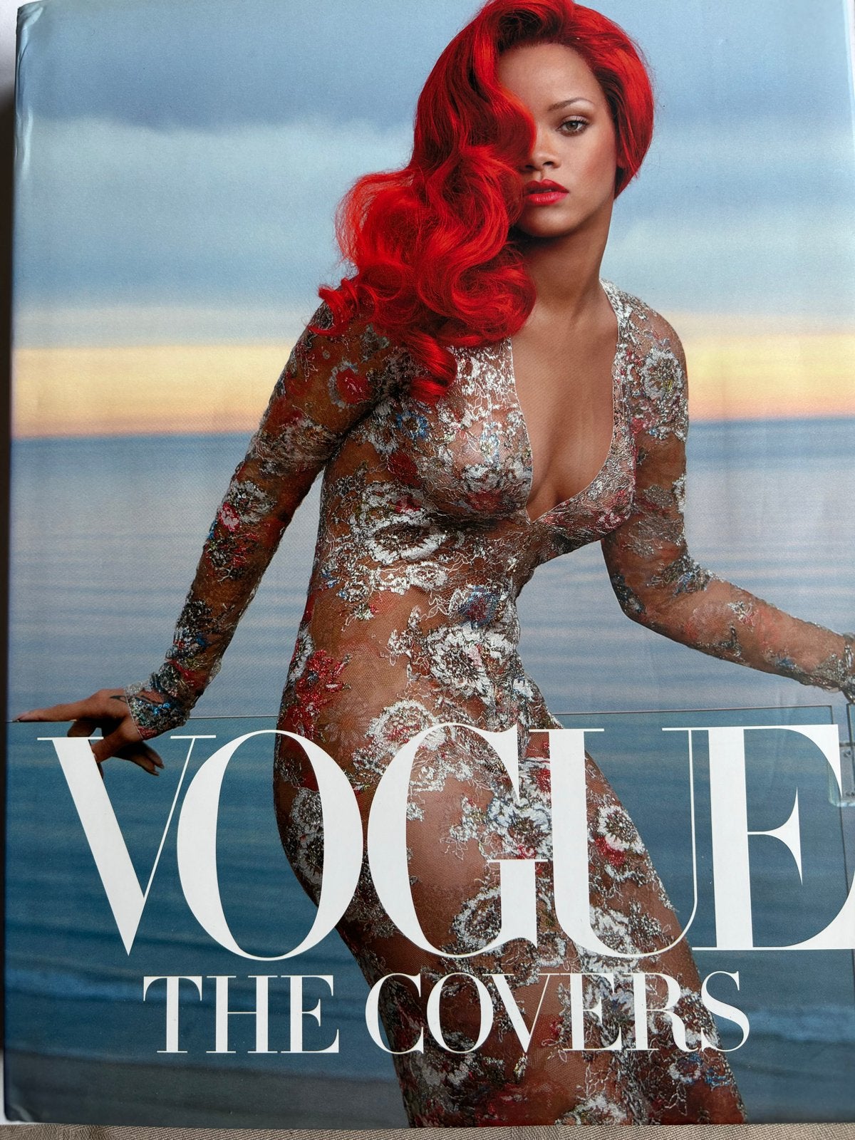 Vogue The Covers - Bijgewerkte editie 125e jubileum, Boeken, Mode, Ophalen of Verzenden, Zo goed als nieuw, Mode algemeen