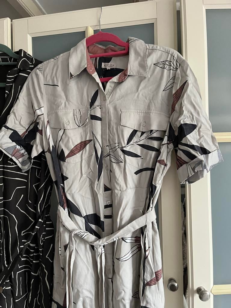 Zusss kledingpakket maat L, Overige kleuren, Maat 42/44 (L), Ophalen of Verzenden, Zo goed als nieuw