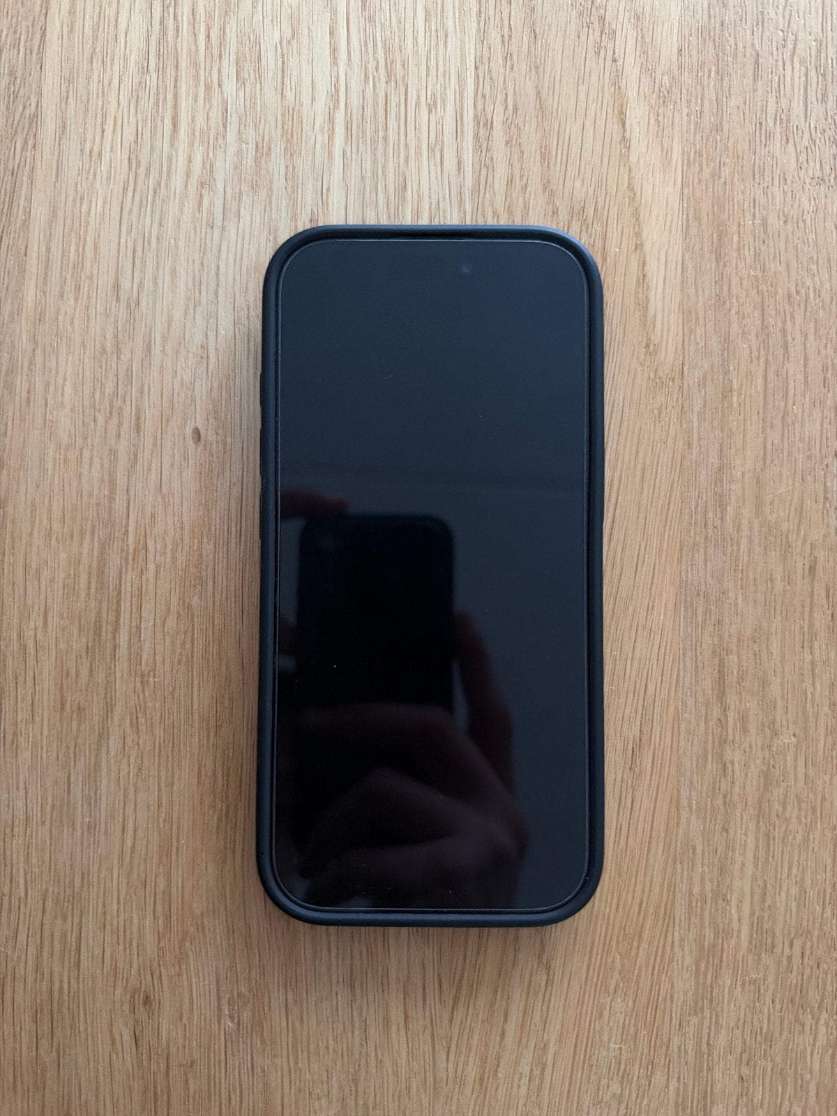 iPhone 16 Pro Zwart Titanium 128GB met hoesje en screenprote, IPhone 16 Pro, 128 GB, Zwart, Ophalen of Verzenden