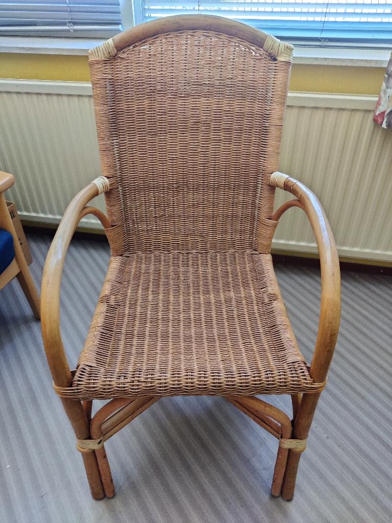 Rieten fauteuil, Huis en Inrichting, Stoelen, Ophalen, Gebruikt, Bruin, Riet of Rotan