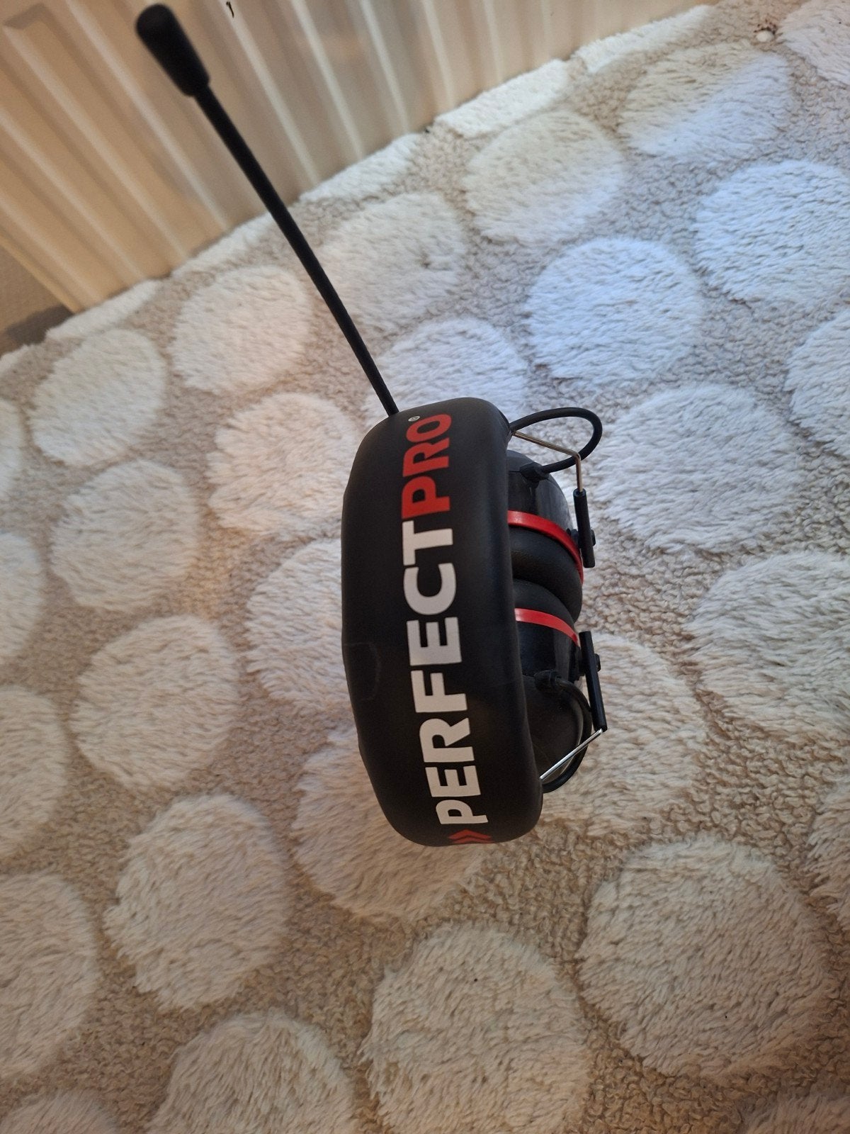 PerfectPro H-40 Oorkappen Met FM, DAB En Bluetooth Verbindin, Ophalen of Verzenden