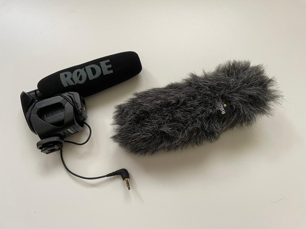 Rhode Video Mic Pro met dead cat, Ophalen of Verzenden, Zo goed als nieuw, Video
