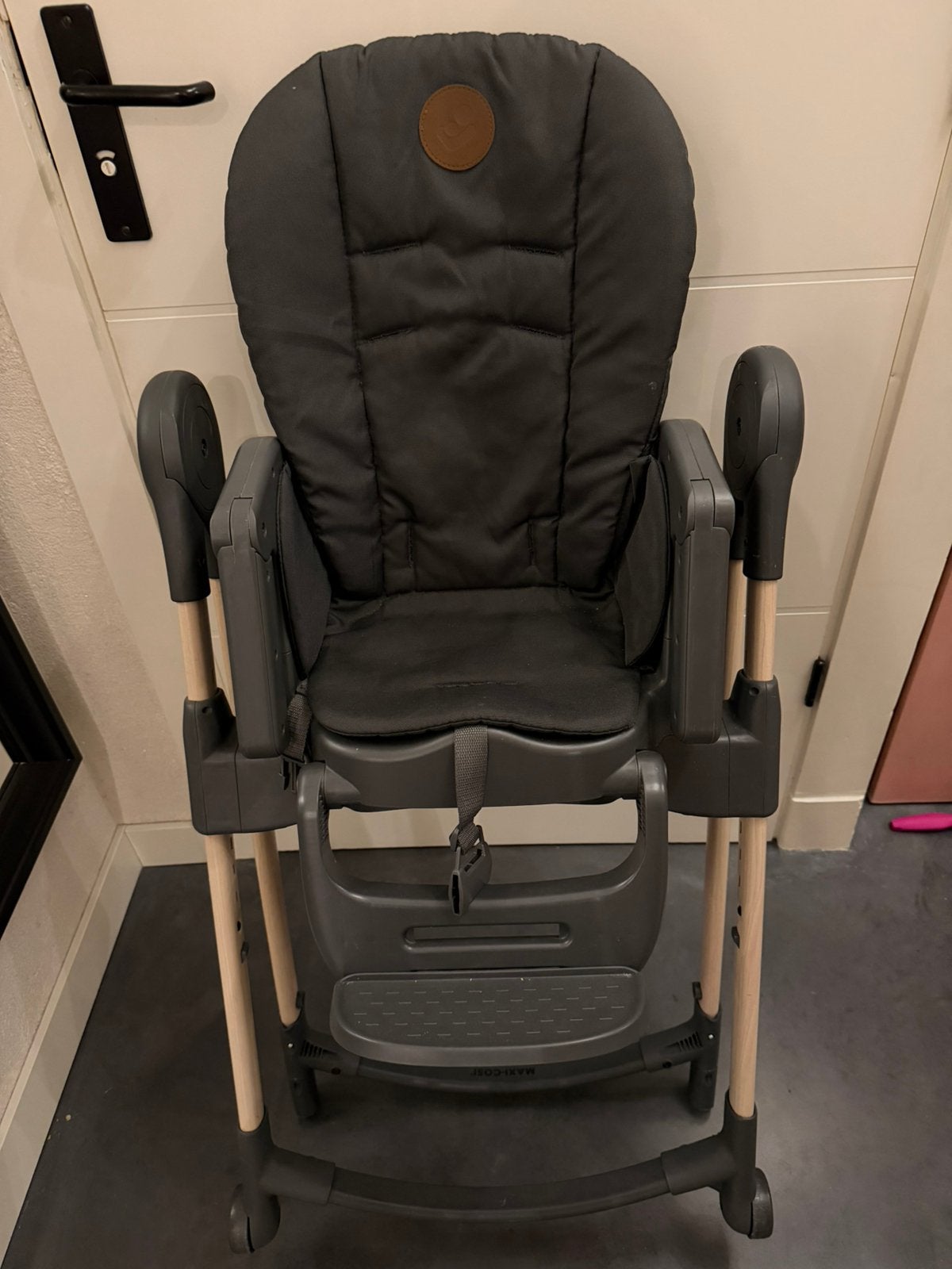 Maxi-Cosi High Chair donker grijs, Ophalen, Zo goed als nieuw, Meegroeistoel
