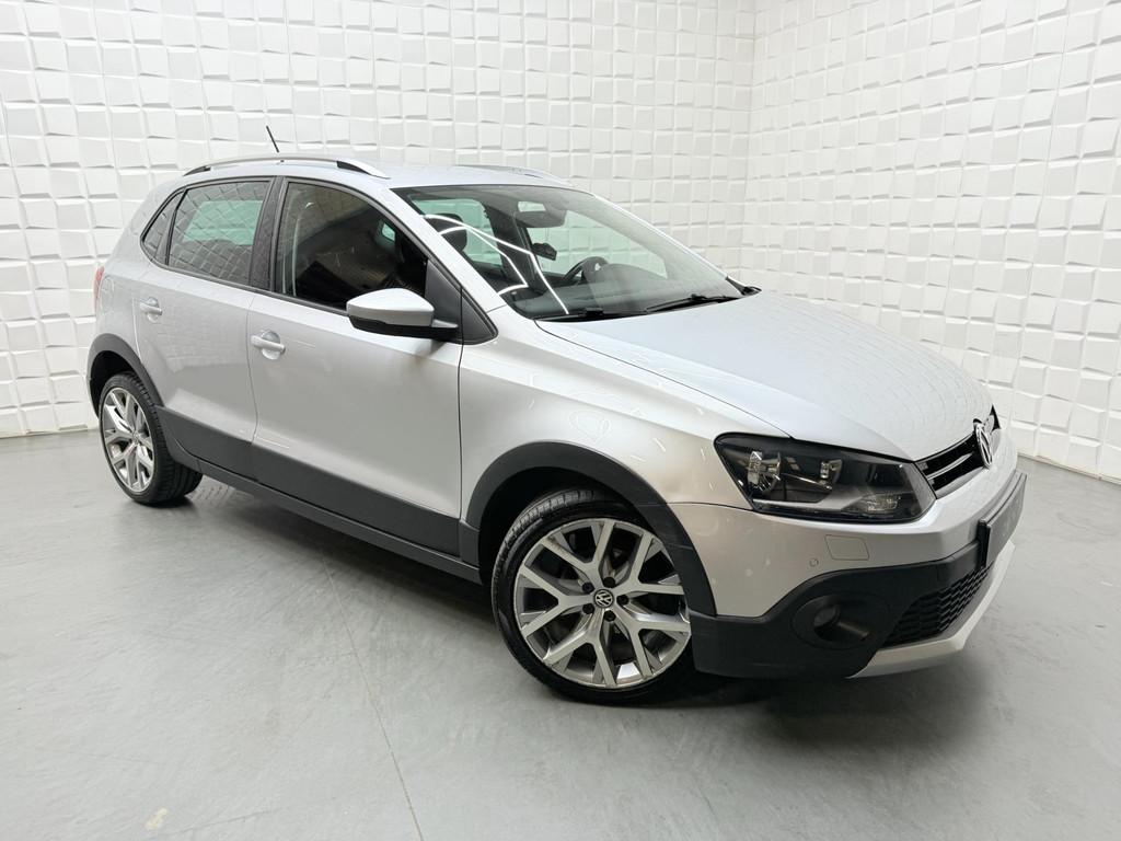 Volkswagen Polo CROSS 1.2 TSI AUTOMAAT CAMERA CARPLAY, Stof, 4 cilinders, Bedrijf, 600 kg
