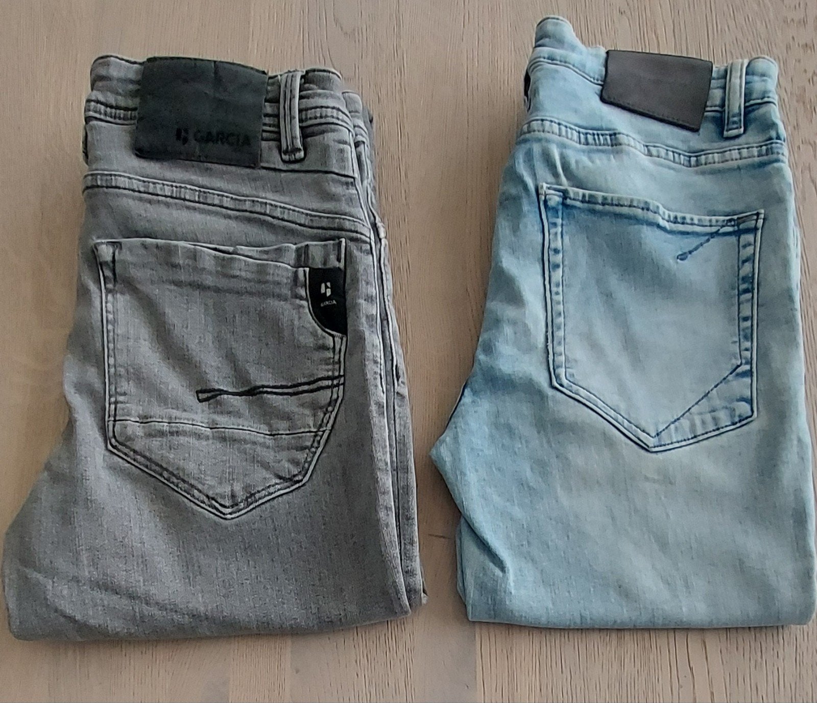2 spijkerbroeken W29 en L32, Kleding | Heren, Spijkerbroeken en Jeans, Ophalen of Verzenden, Zo goed als nieuw, Blauw, W32 (confectie 46) of kleiner
