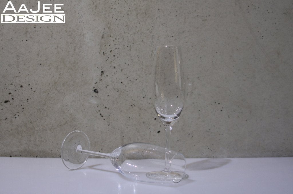 2 Schott Zwiesel - Champagneflutes - Nieuwstaat - Flûtes, Ophalen of Verzenden, Zo goed als nieuw, Overige typen