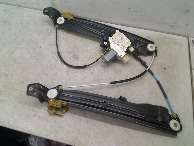 Raammechaniek Elek Links Voor 5 serie Touring (F11) 2012, Gebruikt, Petuelring 130, München 80809, , Duitsland, BMW, Bayerische Motoren Werke AG