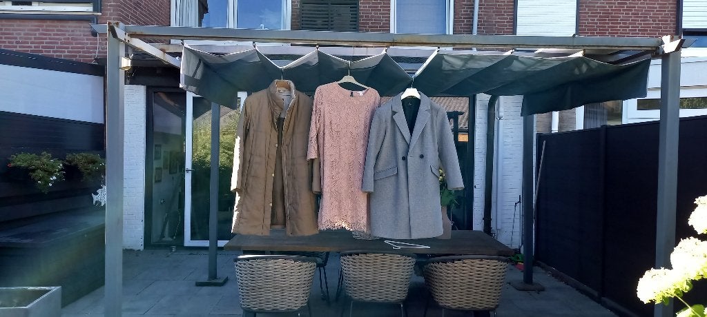 Mooie dameskleding, Ophalen of Verzenden, Zo goed als nieuw, Maat 42/44 (L)