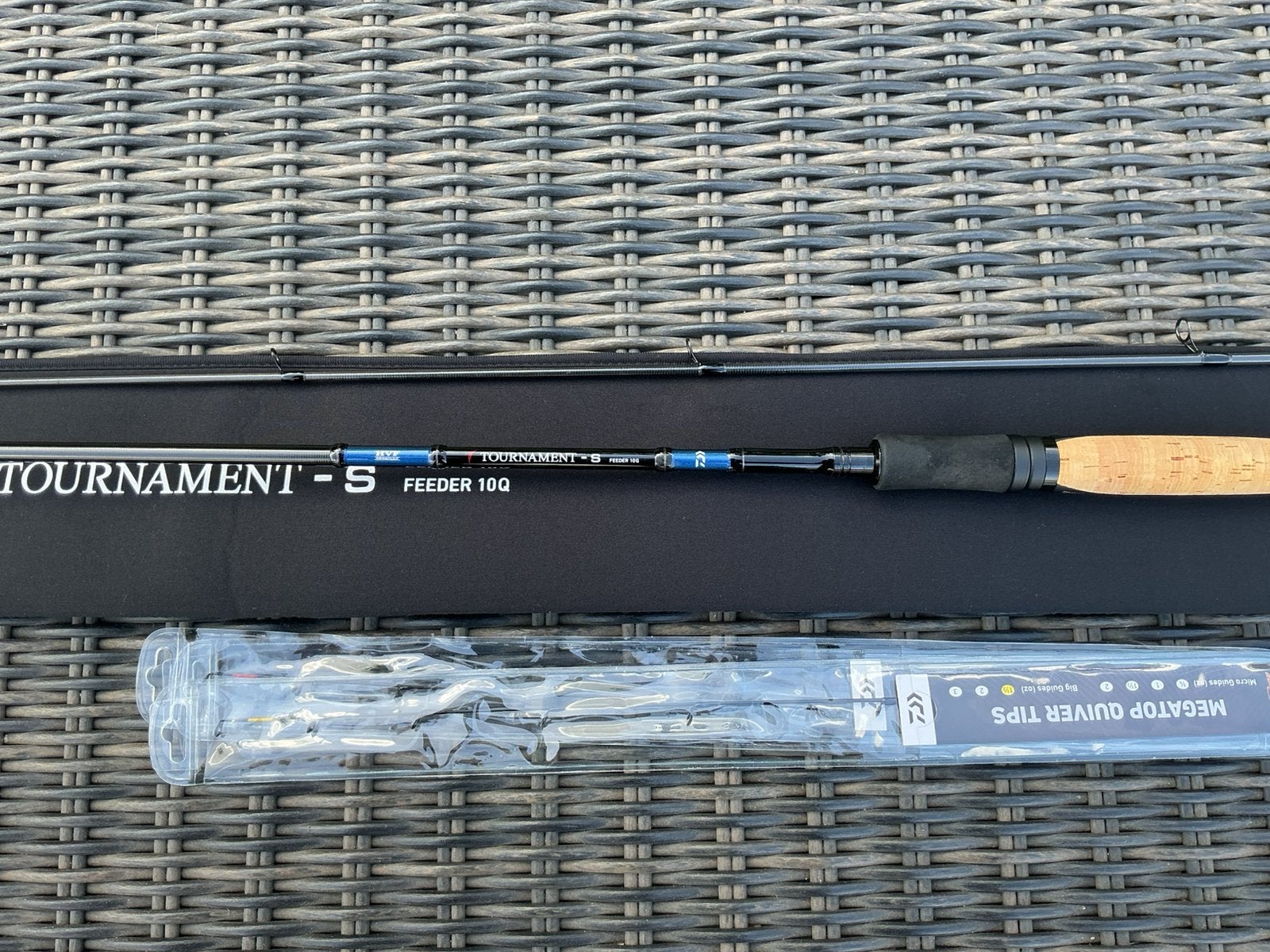 Te koop NIEUW Daiwa Tournament S Feeder 10Ft, Ophalen, Nieuw, Werphengel