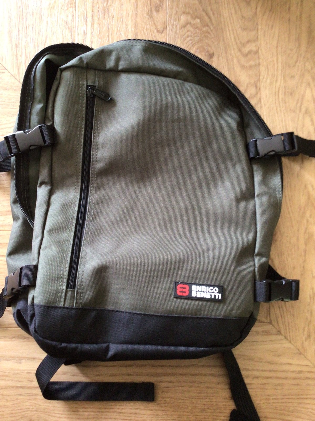 Rugzak Enrico Bennedetti, Ophalen of Verzenden, Zo goed als nieuw, Overige merken, 30 tot 45 cm