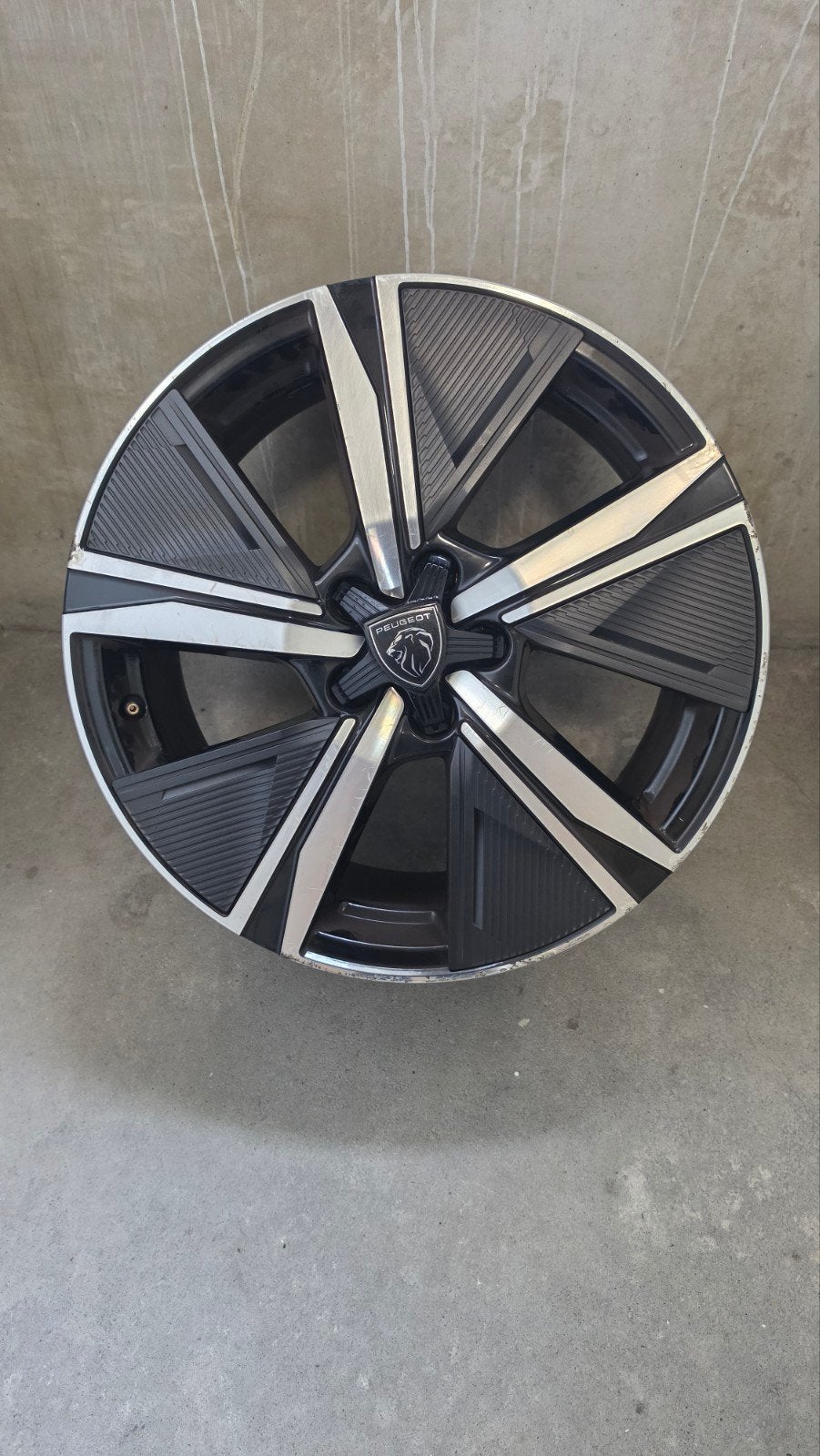 Originele Peugeot 308 Portland 18” velgen – 3 + 1 beschadigd, Ophalen, 18 inch, Gebruikt, Velg(en)