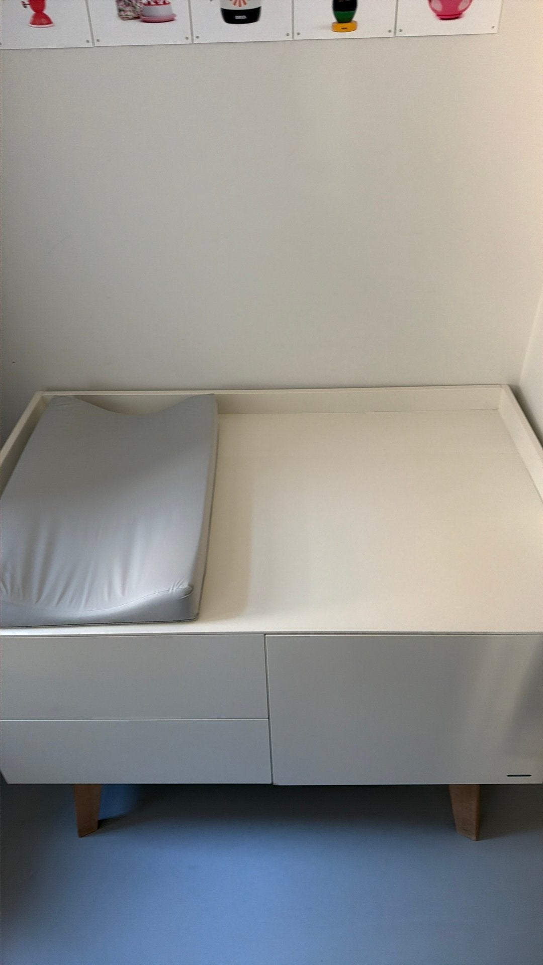 Foto 7 van Kidsmill commode wit met bladvergroter