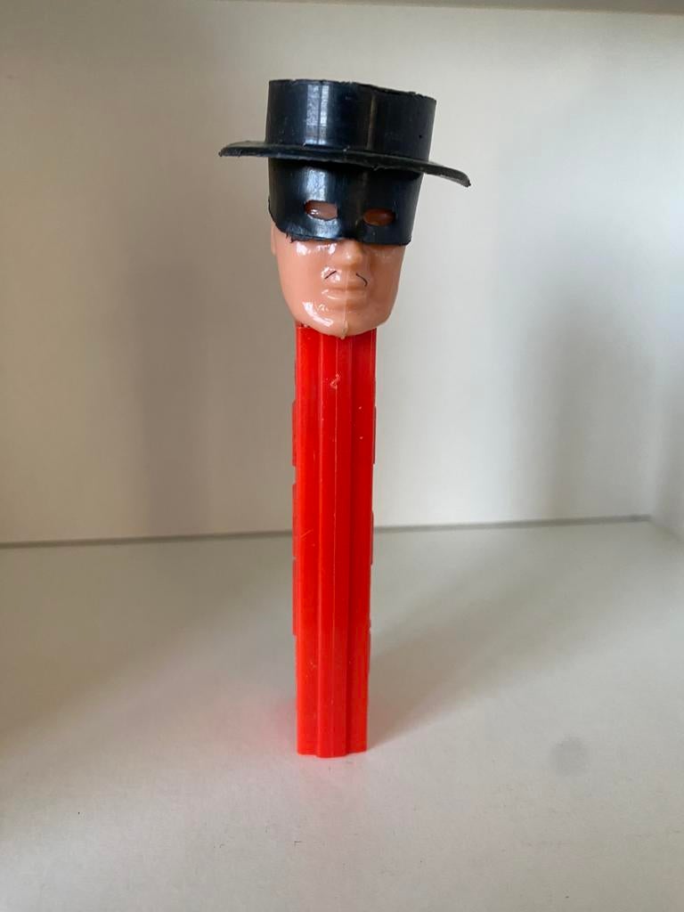 Pez oud no feet zorro DBP 818.829, Ophalen of Verzenden, Gebruikt