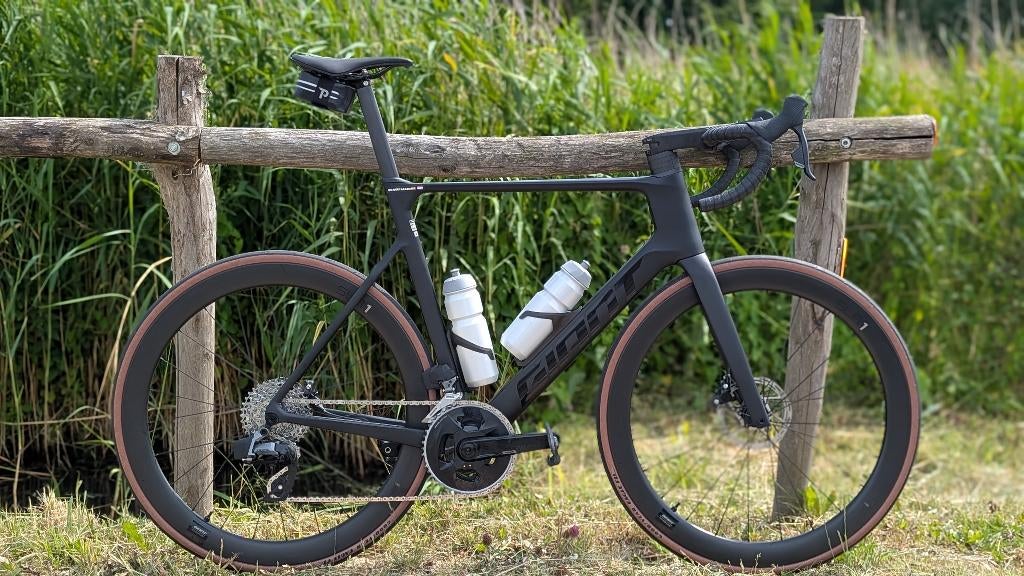 Top fiets: Giant Propel Advanced Pro 1 2025, Fietsen en Brommers, Fietsen | Racefietsen, Ophalen, Carbon, Heren, Giant