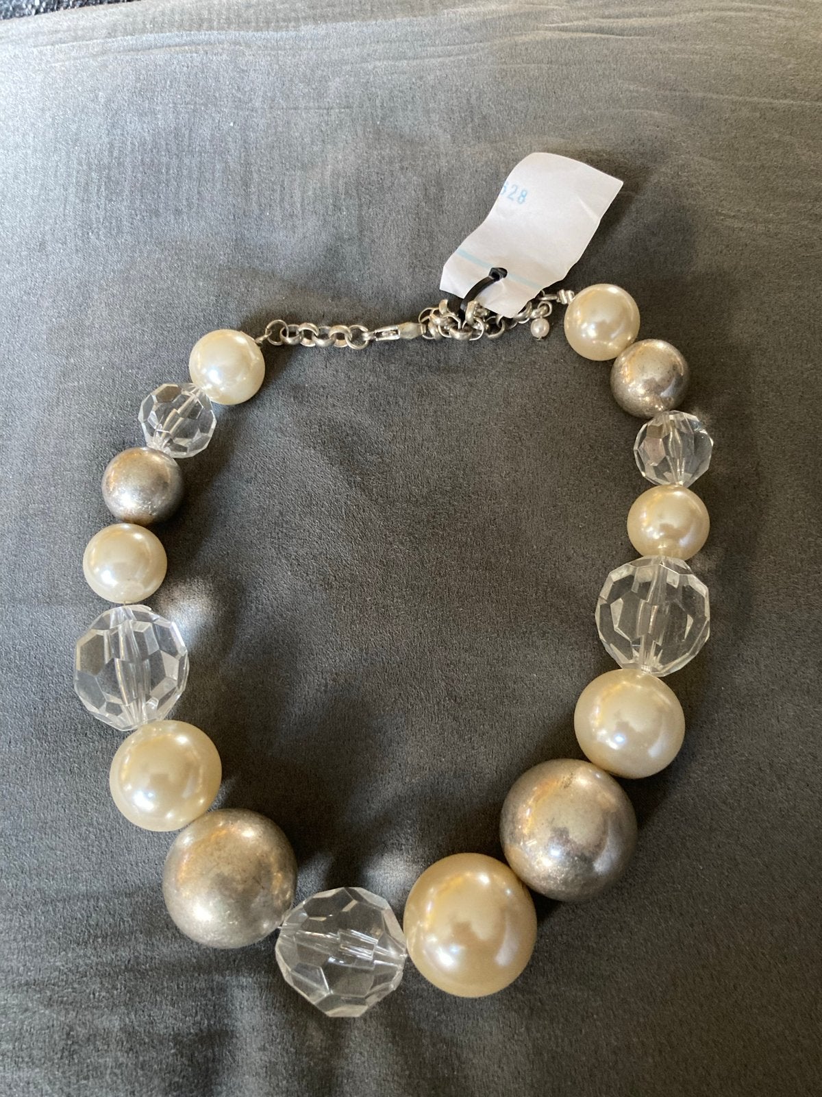 Vintage ketting met witte, zilveren en doorzichtige kralen, Sieraden, Tassen en Uiterlijk, Kettingen, Met kristal, Overige materialen