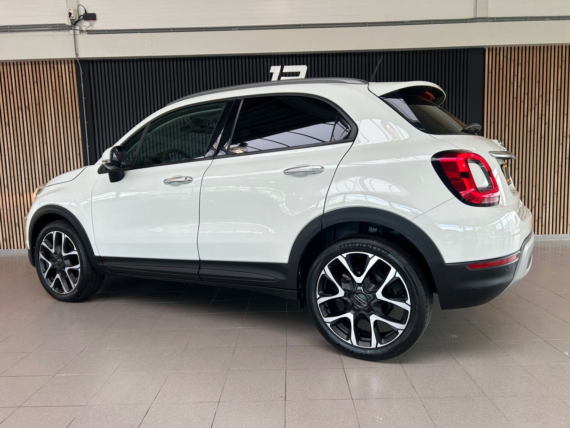 Fiat 500 X 1.3 FireFly Turbo 150 Hey Google AUTOMAAT|CRUISEC, Auto's, Fiat, Gebruikt, 4 cilinders, Wit, Bedrijf