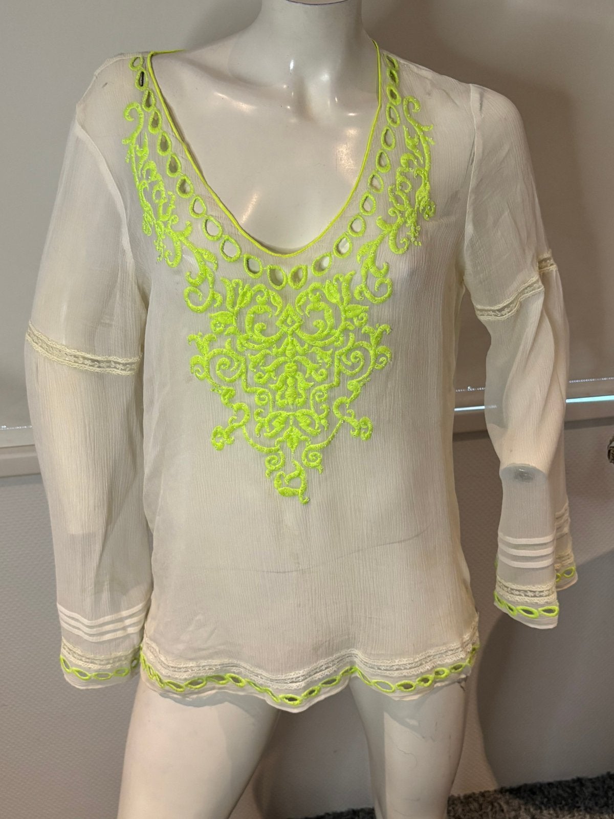 Hale bob blouse maat m, Maat 38/40 (M), ., Wit, Ophalen of Verzenden